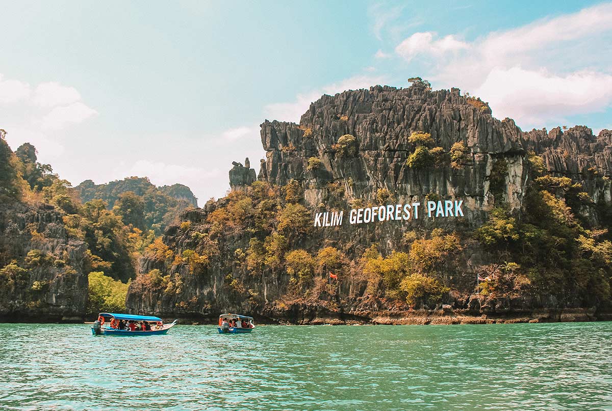 Jelajahi Keajaiban Mangrove Langkawi: Tur yang Mengagumkan dan Berkesan